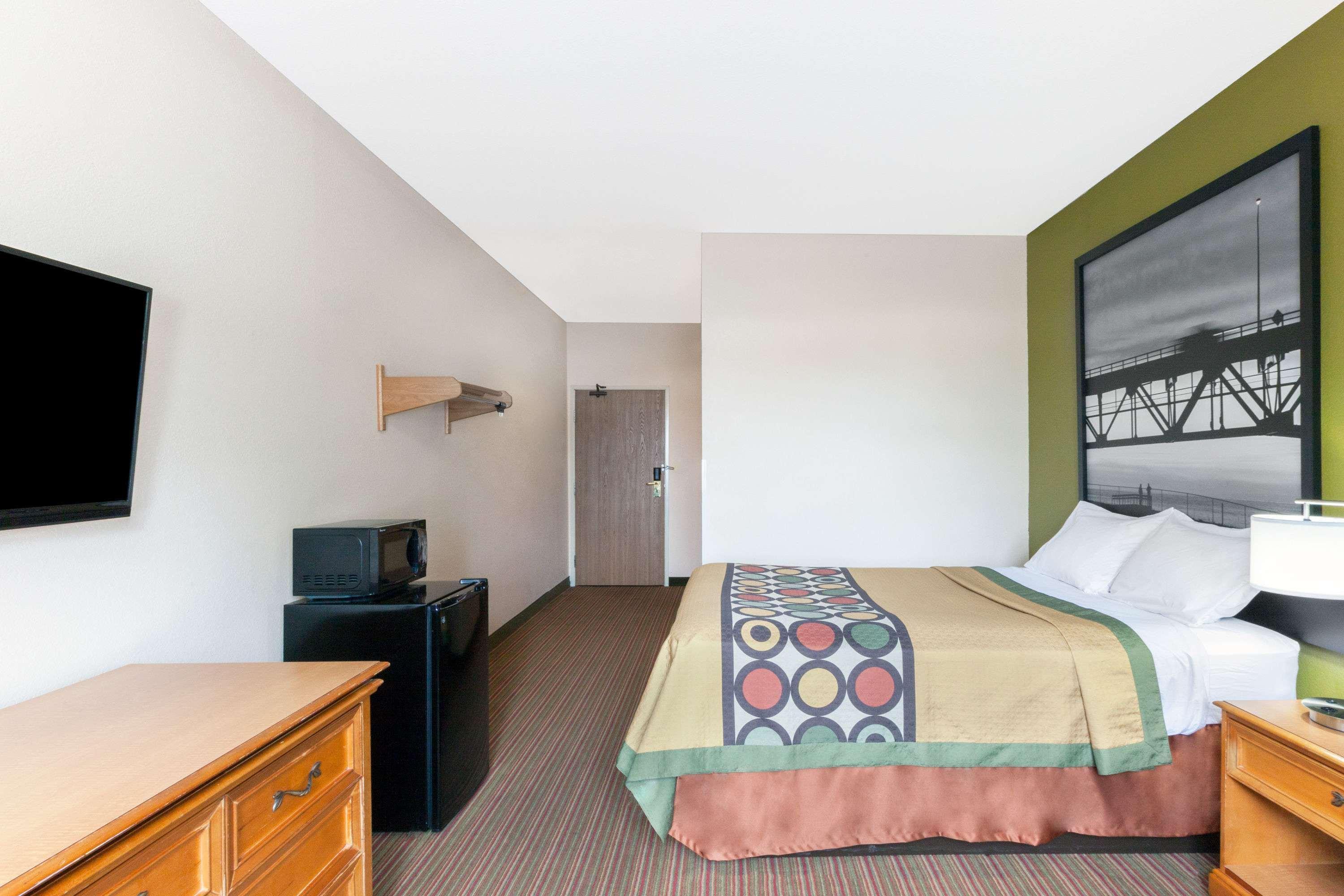 Motel Super 8 By Wyndham Big Rapids Exterior foto