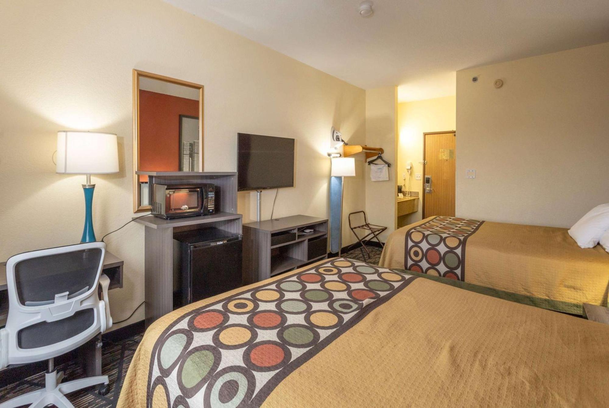 Motel Super 8 By Wyndham Big Rapids Exterior foto